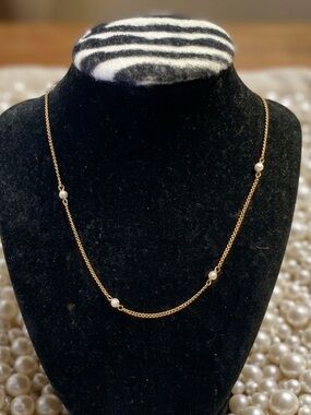 Vintage costume necklace
